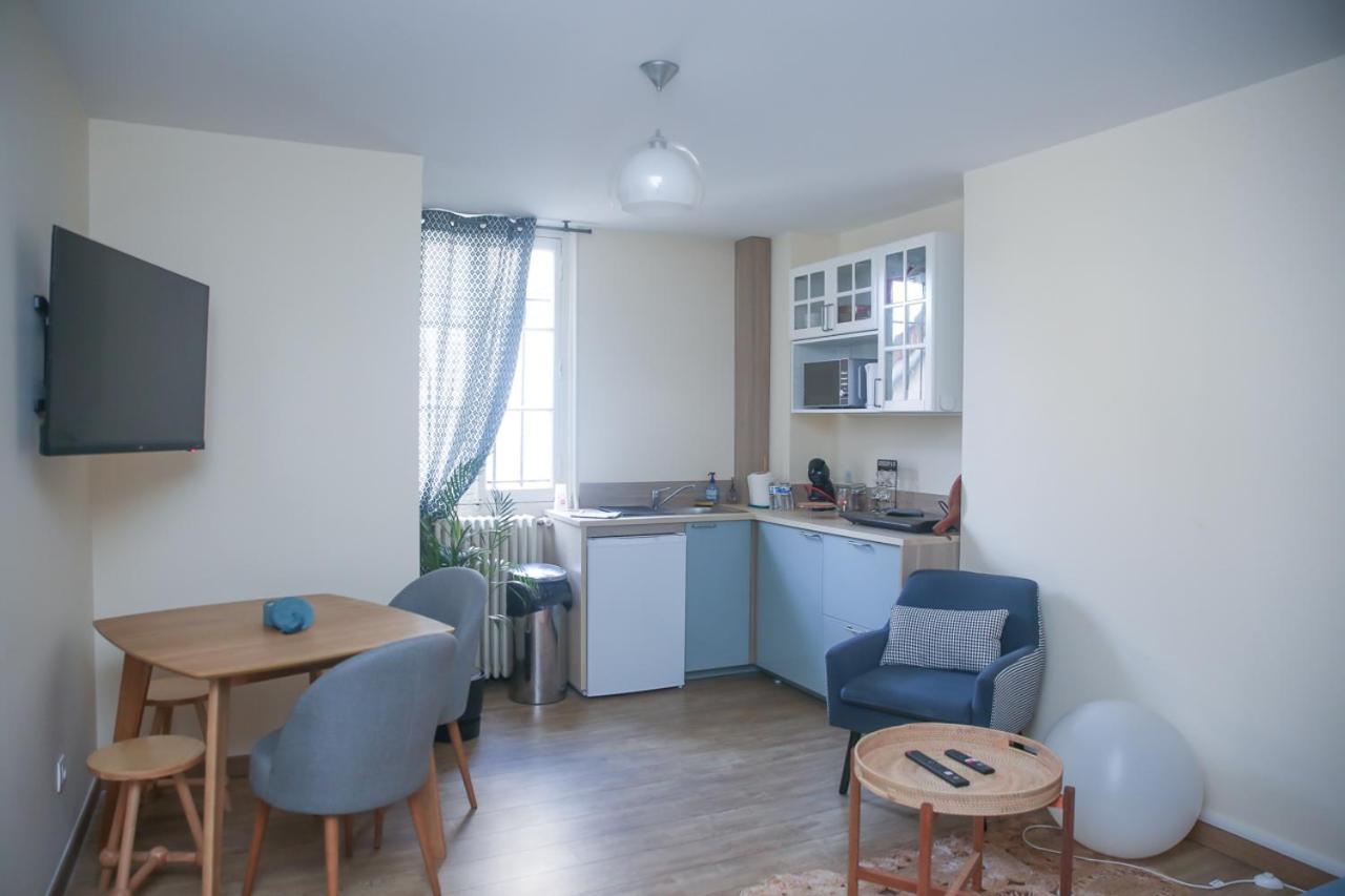 Appartement Croix Blanche - Le Logis à Tournan-en-Brie Extérieur photo